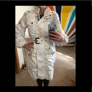 Burberry windbreaker long jacket